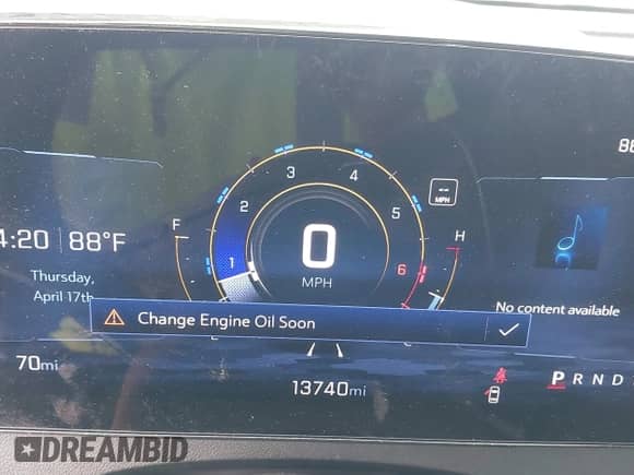 2024 Chevrolet Traverse FWD LT z VIN 1GNERGKS5RJ176849, wystawiony jako IAAI lot #42066415 z przebiegiem 13 740 mil mil oraz . Historia ofert i sprzedaży dostępna na DreamBid. Obrazek 15.