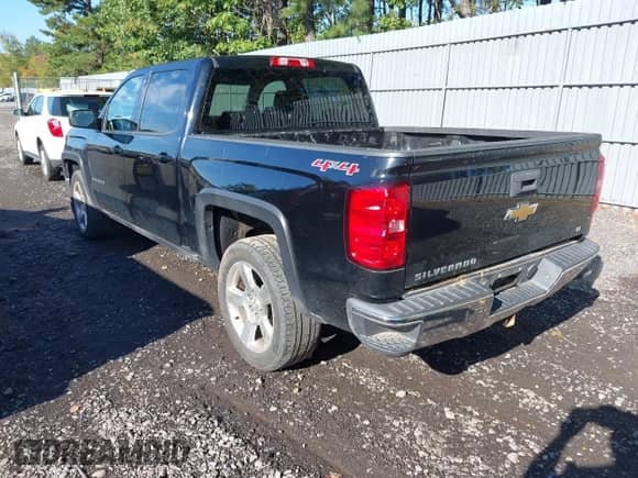 2014 Chevrolet Silverado 1500 LT с VIN 3GCUKREC8EG253783, выставлен на аукционе IAAI как лот 43310644 с пробегом 165 925 миль миль и . История ставок и продаж доступна на DreamBid. Изображение 3.