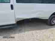 2020 Chevrolet Express Passenger LT с VIN 1GAZGPFG1L1147161, выставлен на аукционе IAAI как лот 42477161 с пробегом 79 432 миль миль и . История ставок и продаж доступна на DreamBid. Изображение 6.