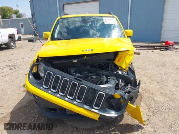2018 Jeep Renegade Latitude with VIN ZACCJABB2JPJ27064, listed as a IAAI auction lot 42952232 with 44,706 mi miles and . Bid and sale history available at DreamBid. Image 12.