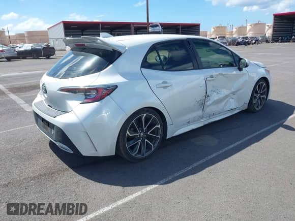 2021 Toyota Corolla XSE с VIN JTNA4MBE9M3124292, выставлен на аукционе IAAI как лот 43549828 с пробегом 20 994 миль миль и . История ставок и продаж доступна на DreamBid. Изображение 4.