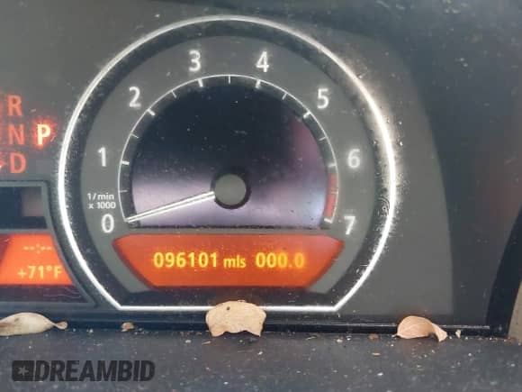 2008 BMW 7 Series 750i with VIN WBAHL83568DT14138, listed as a IAAI auction lot 42369441 with 96,101 mi miles and . Bid and sale history available at DreamBid. Image 15.