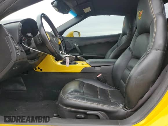 2007 Chevrolet Corvette с VIN 1G1YY36U375137401, выставлен на аукционе Copart как лот 87452024 с пробегом 84 670 миль миль и Списание • Salvage title. История ставок и продаж доступна на DreamBid. Изображение 7.