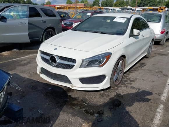 2015 Mercedes-Benz CLA 250 with VIN WDDSJ4GB2FN191247, listed as a IAAI auction lot 43212351 with 126,614 mi miles and . Bid and sale history available at DreamBid. Image 17.