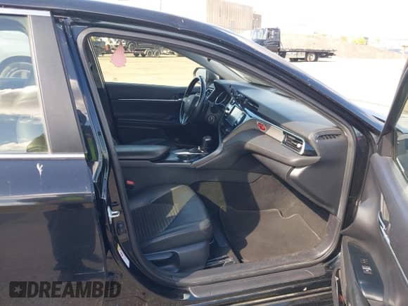 2018 Toyota Camry SE с VIN JTNB11HK5J3023920, выставлен на аукционе IAAI как лот 43533364 с пробегом 240 378 миль миль и . История ставок и продаж доступна на DreamBid. Изображение 5.