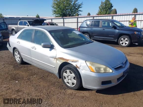 2006 Honda Accord LX z VIN 1HGCM56416A170980, wystawiony jako IAAI lot #43283364 z przebiegiem 198 336 mil mil oraz . Historia ofert i sprzedaży dostępna na DreamBid. Obrazek 1.