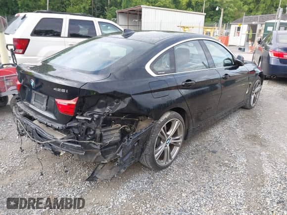 2016 BMW 4 Series 428i xDrive с VIN WBA4C9C54GG140300, выставлен на аукционе IAAI как лот 42689786 с пробегом 109 539 миль миль и . История ставок и продаж доступна на DreamBid. Изображение 4.