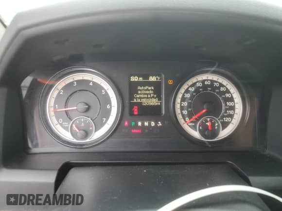 2018 Ram 1500 Tradesman with VIN 3C6JR6DGXJG244117, listed as a Copart auction lot 81592015 with 120,985 mi miles and Salvage title. Bid and sale history available at DreamBid. Image 9.