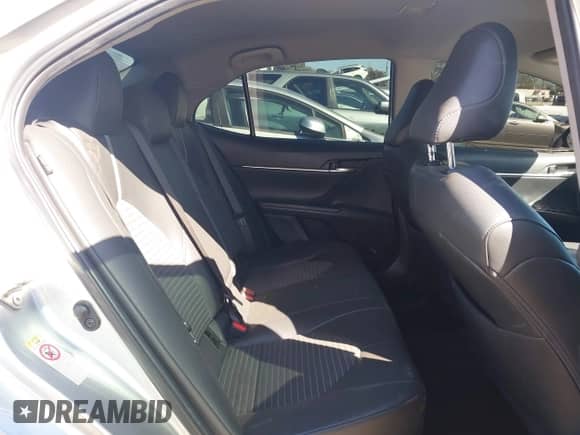 2019 Toyota Camry SE z VIN 4T1B11HK3KU197447, wystawiony jako IAAI lot #43301032 z przebiegiem 94 276 mil mil oraz . Historia ofert i sprzedaży dostępna na DreamBid. Obrazek 8.