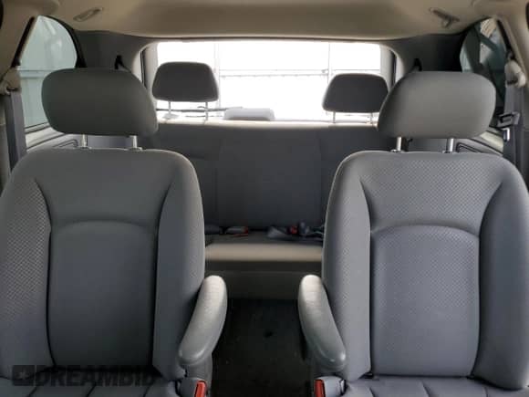 2007 Dodge Caravan SXT with VIN 1D4GP45R07B182731, listed as a Copart auction lot 84584255 with 139,173 mi miles and Salvage title. Bid and sale history available at DreamBid. Image 10.