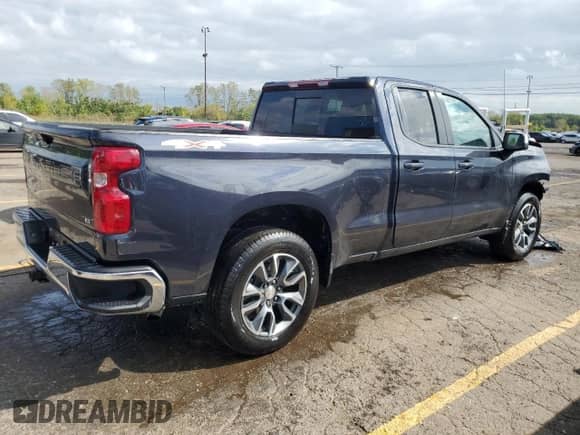 2023 Chevrolet Silverado 1500 LT with VIN 1GCRDDED8PZ307131, listed as a Copart auction lot 73734334 with 11,384 mi miles and Salvage title. Bid and sale history available at DreamBid. Image 3.
