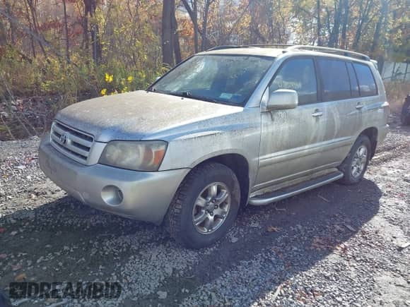2005 Toyota Highlander с VIN JTEEP21A250115206, выставлен на аукционе IAAI как лот 43524158 с пробегом 265 847 миль миль и . История ставок и продаж доступна на DreamBid. Изображение 2.