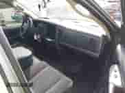2004 Dodge 1500 SLT z VIN 1D7HA18D84J247690, wystawiony jako IAAI lot #43137234 z przebiegiem 280 036 mil mil oraz . Historia ofert i sprzedaży dostępna na DreamBid. Obrazek 5.