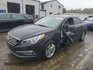 2015 Hyundai Sonata SE z VIN 5NPE24AF3FH235904, wystawiony jako Copart lot #85841335 z przebiegiem 80 523 mil mil oraz Szkoda całkowita • Salvage title. Historia ofert i sprzedaży dostępna na DreamBid. Obrazek 1.