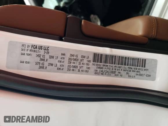 2020 Jeep Grand Cherokee Overland with VIN 1C4RJFCG4LC326287, listed as a Copart auction lot 64046885 with 202,803 mi miles and Salvage title. Bid and sale history available at DreamBid. Image 14.