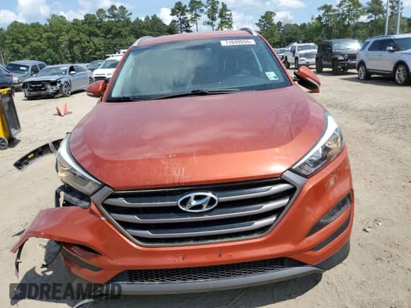 2016 Hyundai Tucson Sport z VIN KM8J33A22GU195174, wystawiony jako Copart lot #71049555 z przebiegiem 80 340 mil mil oraz Szkoda całkowita • Salvage title. Historia ofert i sprzedaży dostępna na DreamBid. Obrazek 5.