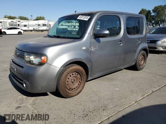 2009 Nissan Cube SL с VIN JN8AZ28R69T127134, выставлен на аукционе Copart как лот 63012915 с пробегом 241 581 миль миль и Чистый • Clean title. История ставок и продаж доступна на DreamBid. Изображение 1.