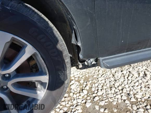 2015 Nissan Pathfinder Platinum z VIN 5N1AR2MM0FC664448, wystawiony jako IAAI lot #41431487 z przebiegiem 166 061 mil mil oraz . Historia ofert i sprzedaży dostępna na DreamBid. Obrazek 17.