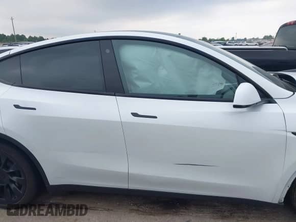 2023 Tesla Model Y Long Range с VIN 7SAYGDEE4PA044024, выставлен на аукционе IAAI как лот 43070806 с пробегом Не указан миль и . История ставок и продаж доступна на DreamBid. Изображение 12.