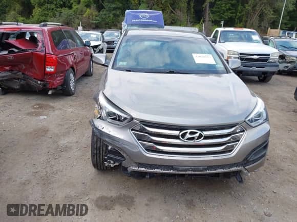 2015 Hyundai Santa Fe with VIN 5XYZTDLBXFG247970, listed as a IAAI auction lot 43030357 with 96,090 mi miles and . Bid and sale history available at DreamBid. Image 13.