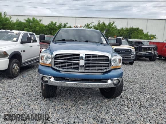 2006 Dodge 2500 SLT with VIN 1D7KS28D76J148967, listed as a Copart auction lot 71868605 with 202,252 mi miles and Salvage title. Bid and sale history available at DreamBid. Image 5.