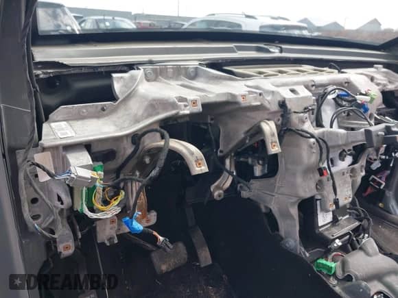 2022 Dodge Durango GT Plus z VIN 1C4RDJDG4NC160378, wystawiony jako IAAI lot #41882398 z przebiegiem Nie podano mil oraz . Historia ofert i sprzedaży dostępna na DreamBid. Obrazek 14.