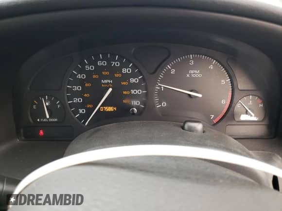 2001 Saturn SW with VIN 1G8ZM82821Z269766, listed as a Copart auction lot 70670244 with 75,864 mi miles and Clean title. Bid and sale history available at DreamBid. Image 9.