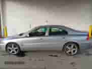 2006 Volvo S60 2.5L Turbo R с VIN YV1RH527662545876, выставлен на аукционе IAAI как лот 41504361 с пробегом 119 635 миль миль и . История ставок и продаж доступна на DreamBid. Изображение 14.