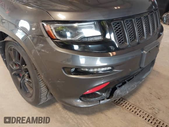 2016 Jeep Grand Cherokee SRT с VIN 1C4RJFDJ6GC359694, выставлен на аукционе IAAI как лот 42425043 с пробегом 142 260 миль миль и . История ставок и продаж доступна на DreamBid. Изображение 19.