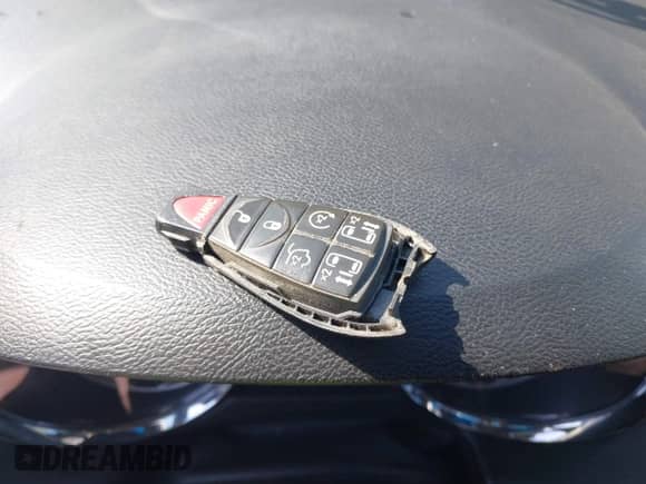 2011 Dodge Grand Caravan R/T with VIN 2D4RN7DG1BR742086, listed as a IAAI auction lot 41974276 with 183,732 mi miles and . Bid and sale history available at DreamBid. Image 11.