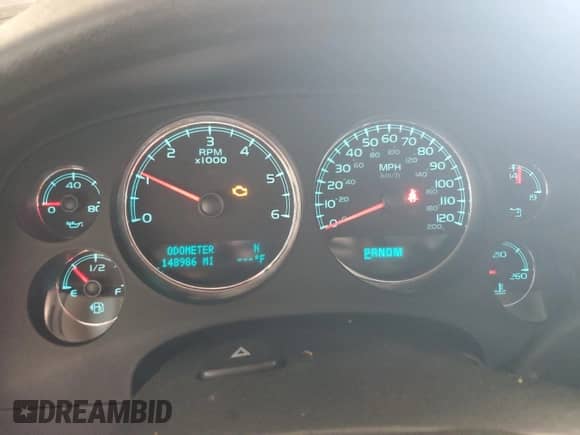 2010 Chevrolet Tahoe LT z VIN 1GNUKBE09AR270591, wystawiony jako Copart lot #68074775 z przebiegiem 148 986 mil mil oraz Szkoda całkowita • Salvage title. Historia ofert i sprzedaży dostępna na DreamBid. Obrazek 9.