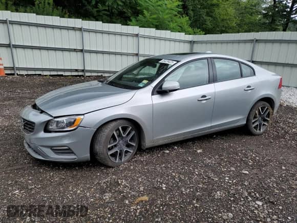 2017 Volvo S60 Dynamic с VIN YV140MTL1H2431598, выставлен на аукционе Copart как лот 66429425 с пробегом 52 964 миль миль и Списание • Salvage title. История ставок и продаж доступна на DreamBid. Изображение 1.
