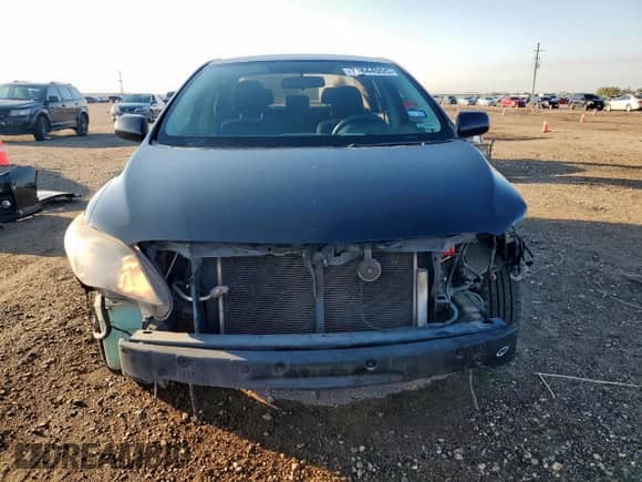 2011 Toyota Corolla L with VIN 2T1BU4EE5BC735056, listed as a Copart auction lot 71844955 with 140,054 mi miles and Salvage title. Bid and sale history available at DreamBid. Image 5.