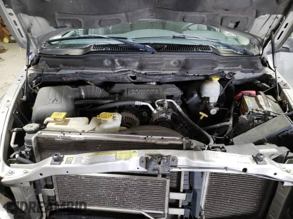 2008 Dodge 1500 ST z VIN 1D7HU18208J124803, wystawiony jako Copart lot #41561935 z przebiegiem 201 814 mil mil oraz Szkoda całkowita • Salvage title. Historia ofert i sprzedaży dostępna na DreamBid. Obrazek 11.