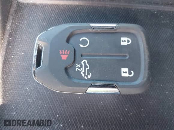 2020 Chevrolet Silverado 1500 LT с VIN 3GCUYDET5LG217810, выставлен на аукционе IAAI как лот 41447368 с пробегом 15 069 миль миль и . История ставок и продаж доступна на DreamBid. Изображение 11.