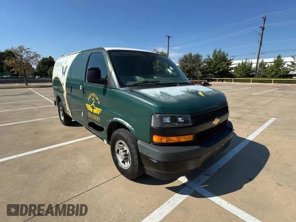2019 Chevrolet Express Cargo с VIN 1GCWGAFG7K1326472, выставлен на аукционе Copart как лот 86546655 с пробегом 128 868 миль миль и Чистый • Clean title. История ставок и продаж доступна на DreamBid. Изображение 1.