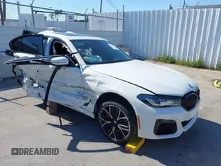 2022 BMW 5 Series 540i с VIN WBA53BJ09NWX55821, выставлен на аукционе IAAI как лот 42227471 с пробегом 36 902 миль миль и . История ставок и продаж доступна на DreamBid. Изображение 1.