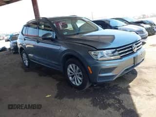 2020 Volkswagen Tiguan S с VIN 3VV1B7AX6LM150944, выставлен на аукционе IAAI как лот 42980202 с пробегом 48 564 миль миль и . История ставок и продаж доступна на DreamBid. Изображение 1.