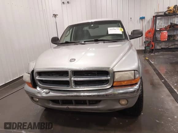 2001 Dodge Dakota с VIN 1B7GG22X21S138063, выставлен на аукционе IAAI как лот 41998737 с пробегом 210 178 миль миль и . История ставок и продаж доступна на DreamBid. Изображение 12.