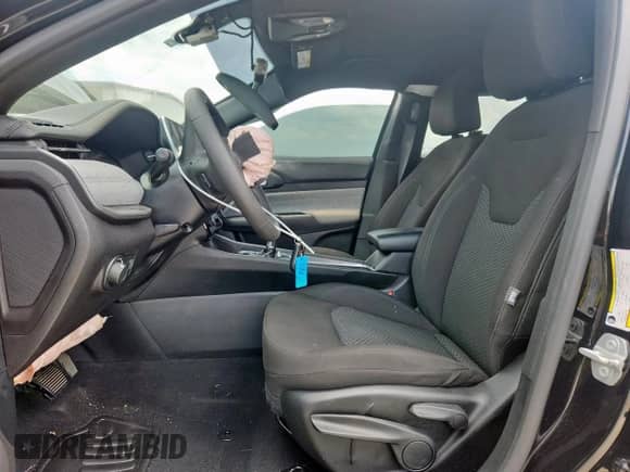 2025 Jeep Compass Sport with VIN 3C4NJDAN7ST528676, listed as a Copart auction lot 64475075 with 16,640 mi miles and Salvage title. Bid and sale history available at DreamBid. Image 7.