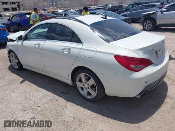 2016 Mercedes-Benz CLA 250 с VIN WDDSJ4EB2GN377911, выставлен на аукционе IAAI как лот 42585171 с пробегом 84 736 миль миль и . История ставок и продаж доступна на DreamBid. Изображение 3.