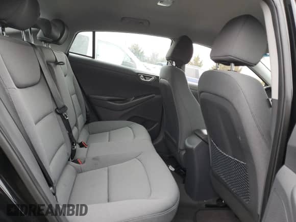 2021 Hyundai Ioniq SE с VIN KMHC65LDXMU253036, выставлен на аукционе Copart как лот 80863123 с пробегом Не указан миль и . История ставок и продаж доступна на DreamBid. Изображение 10.