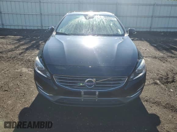 2017 Volvo S60 Inscription с VIN LYV402TK8HB141665, выставлен на аукционе Copart как лот 64806615 с пробегом Не указан миль и Списание • Salvage title. История ставок и продаж доступна на DreamBid. Изображение 5.