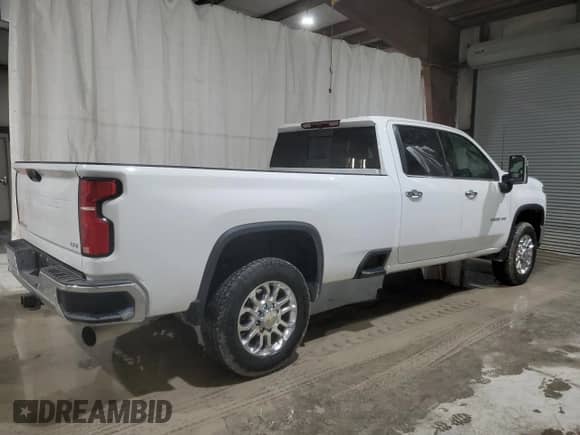 2025 Chevrolet Silverado 3500HD LTZ с VIN 1GC4KUEY4SF208223, выставлен на аукционе Copart как лот 55102665 с пробегом 5 882 миль миль и Списание • Salvage title. История ставок и продаж доступна на DreamBid. Изображение 3.