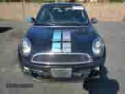 2012 MINI Hardtop S with VIN WMWSV3C59CT387246, listed as a Copart auction lot 61766125 with 155,156 mi miles and Salvage title. Bid and sale history available at DreamBid. Image 5.