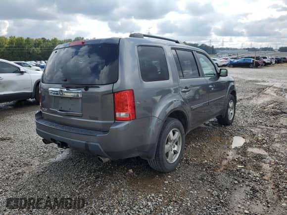 2011 Honda Pilot EX-L z VIN 5FNYF3H62BB046252, wystawiony jako Copart lot #83946065 z przebiegiem 142 559 mil mil oraz Czysty tytuł • Clean title. Historia ofert i sprzedaży dostępna na DreamBid. Obrazek 3.