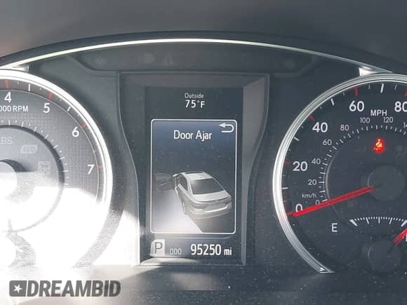 2015 Toyota Camry SE с VIN 4T1BF1FK9FU079378, выставлен на аукционе IAAI как лот 43333944 с пробегом 95 250 миль миль и . История ставок и продаж доступна на DreamBid. Изображение 15.