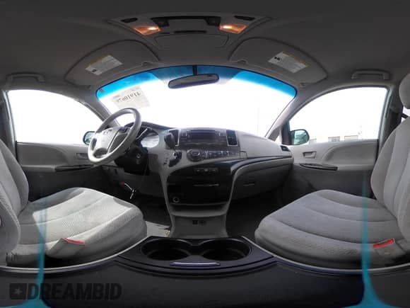 2014 Toyota Sienna LE z VIN 5TDJK3DC1ES080711, wystawiony jako IAAI lot #41910679 z przebiegiem 118 788 mil mil oraz . Historia ofert i sprzedaży dostępna na DreamBid. Obrazek 19.