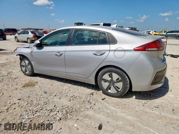 2020 Hyundai Ioniq Blue с VIN KMHC65LC6LU242752, выставлен на аукционе Copart как лот 66832855 с пробегом 154 978 миль миль и Списание • Salvage title. История ставок и продаж доступна на DreamBid. Изображение 2.