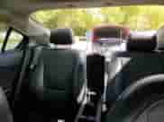 2015 Chevrolet Volt z VIN 1G1RD6E41FU138683, wystawiony jako Copart lot #81475155 z przebiegiem 129 075 mil mil oraz Czysty tytuł • Clean title. Historia ofert i sprzedaży dostępna na DreamBid. Obrazek 10.
